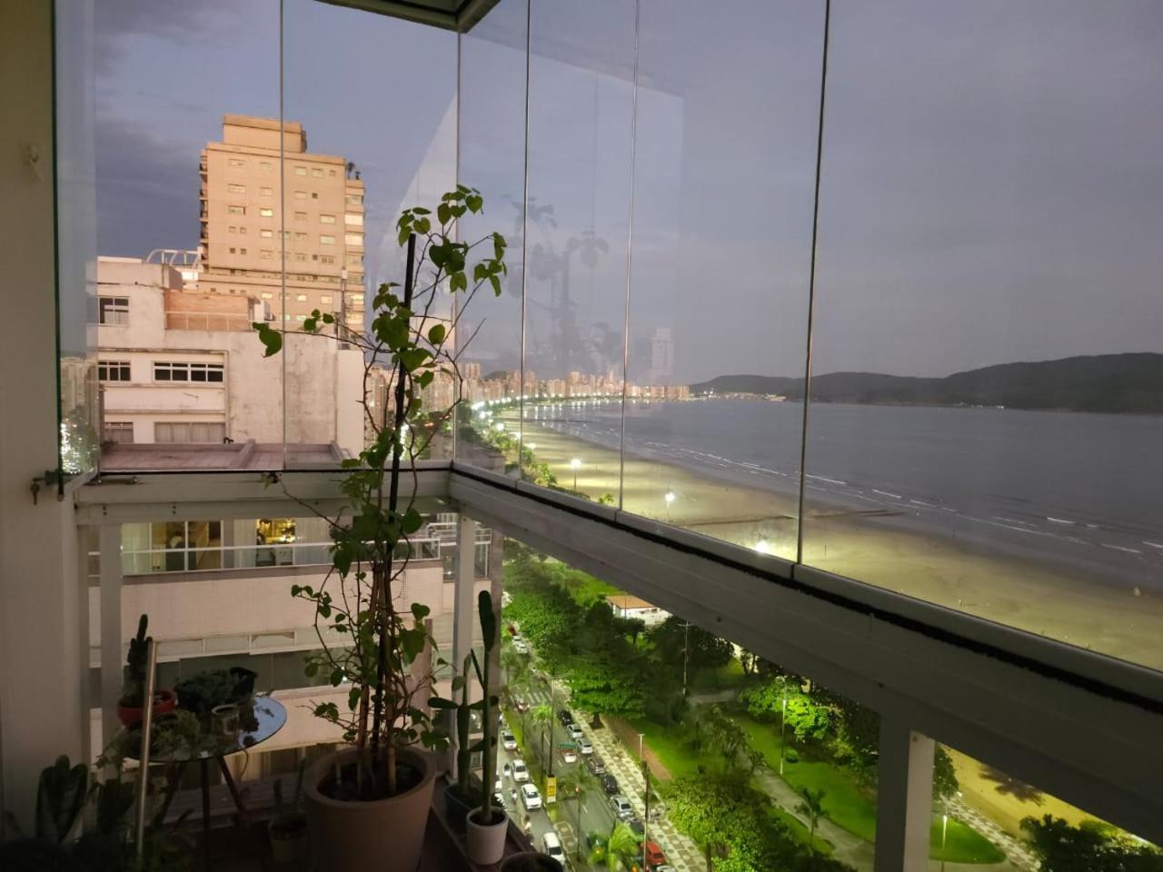 Apartamentos Na Praia Do Gonzaga Frente Mar Com Estacionamento Santos  Dış mekan fotoğraf